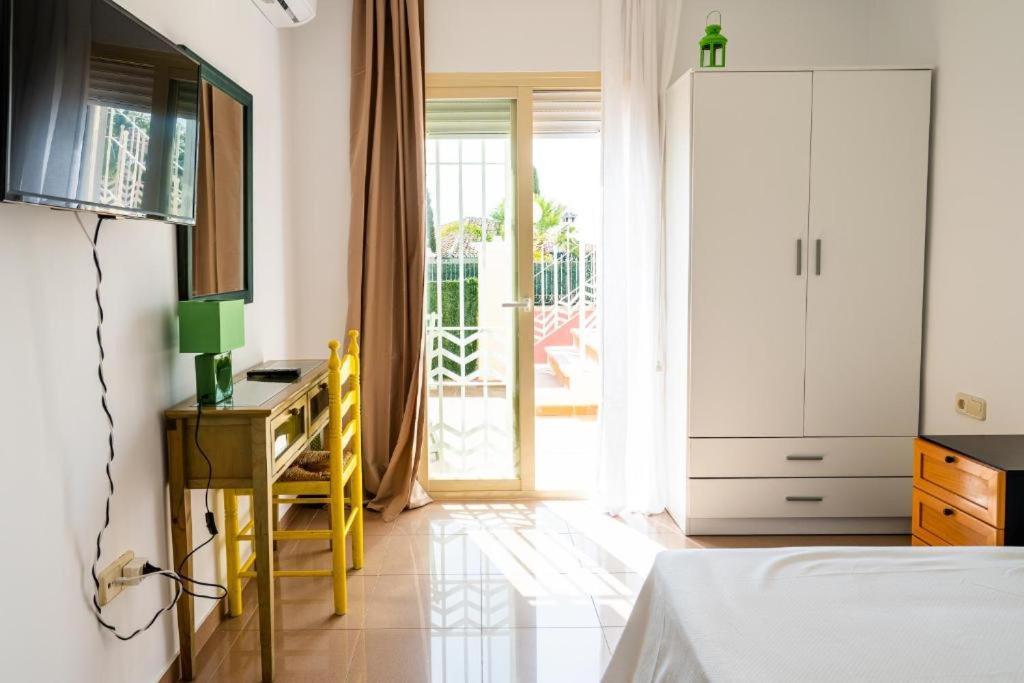 Casa Ole In Torre Del Mar Leilighet Eksteriør bilde